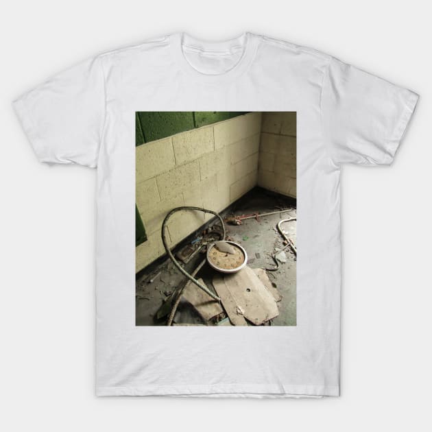 Sound Of The Clock T-Shirt by PaulLu